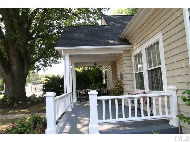 205 East Whitaker Mill Road Raleigh, NC 27608 - Photo 2 of 16 Photo 2