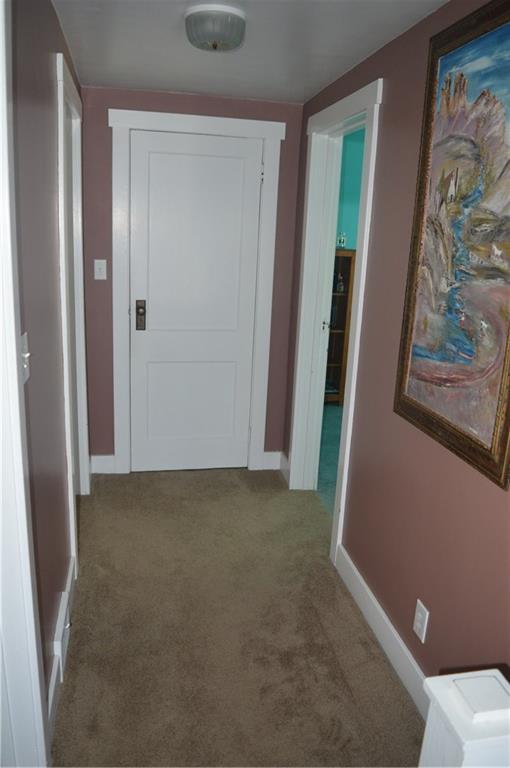 642 New Castle Road Butler, PA 16001 - Photo 21 of 25 Upstairs Hall