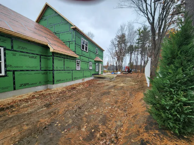 $699,900 | 2 Eagle Perch Drive, Unit 16, Boscawen, NH 03303