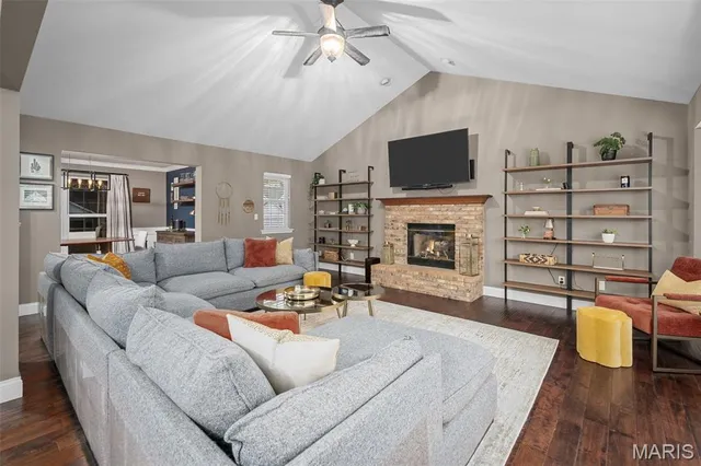 $510,000 | 518 Spring Meadow Crossing, Wentzville, MO 63385