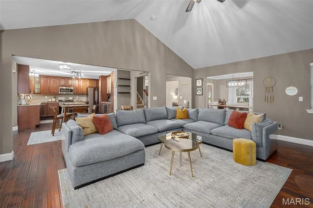 $510,000 | 518 Spring Meadow Crossing, Wentzville, MO 63385