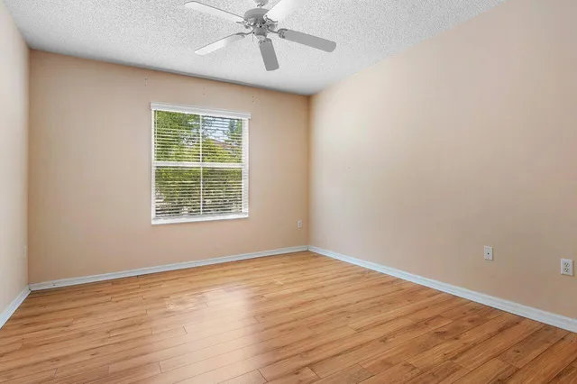 $350,000 | 3211 Tuscany Way, Boynton Beach, FL 33435