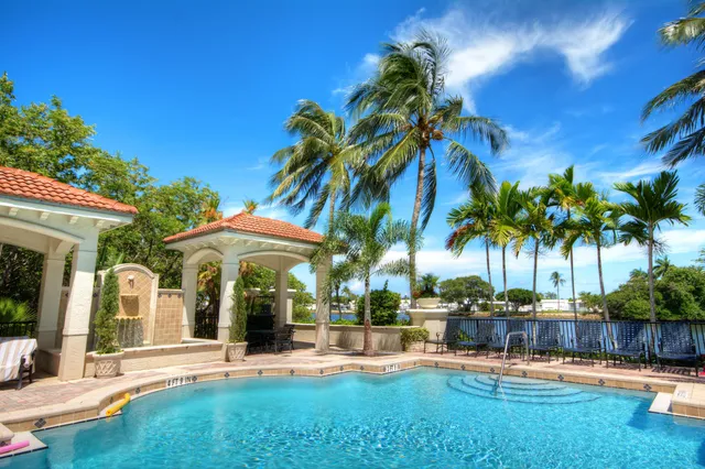 $350,000 | 3211 Tuscany Way, Boynton Beach, FL 33435