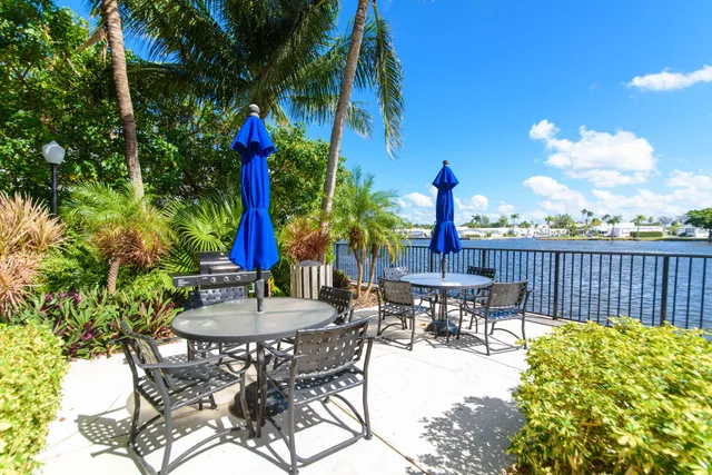 $350,000 | 3211 Tuscany Way, Boynton Beach, FL 33435