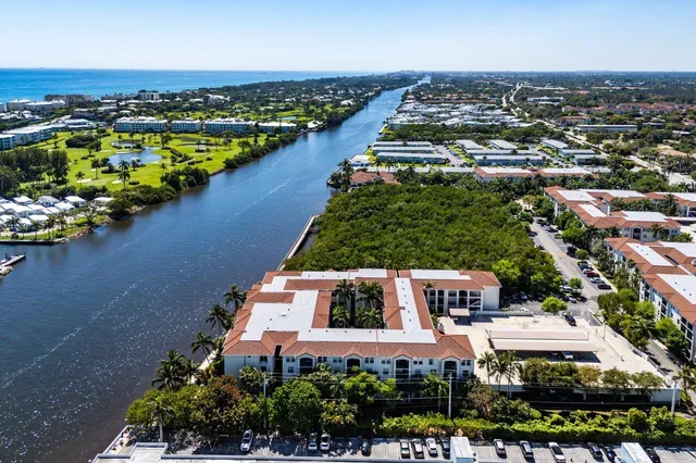 $350,000 | 3211 Tuscany Way, Boynton Beach, FL 33435