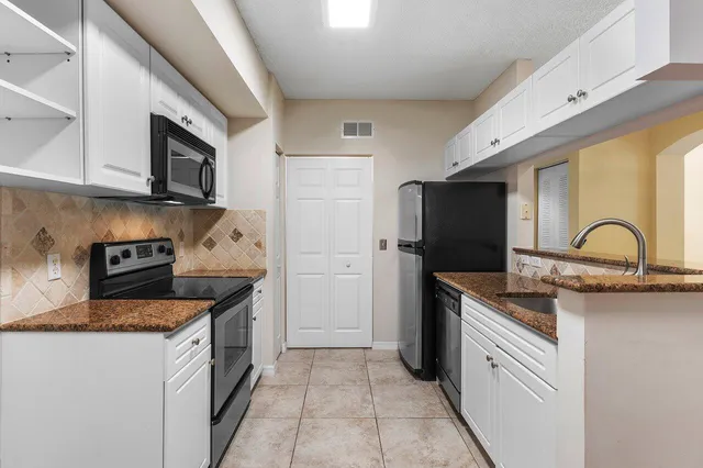 $350,000 | 3211 Tuscany Way, Boynton Beach, FL 33435