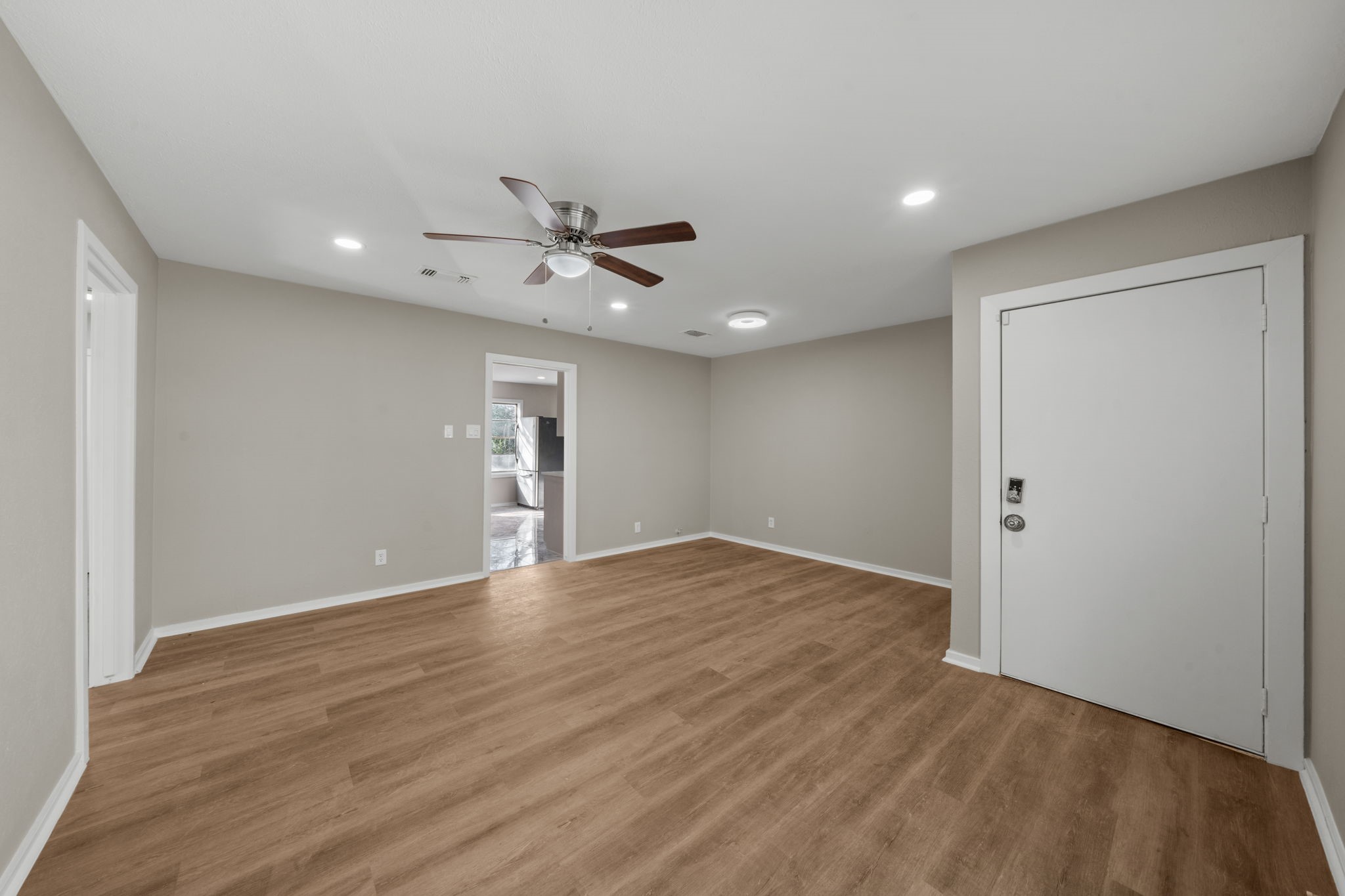 4110 Friar Point Road Houston, TX 77047 - Photo 8 of 15 a view of an empty room with a window