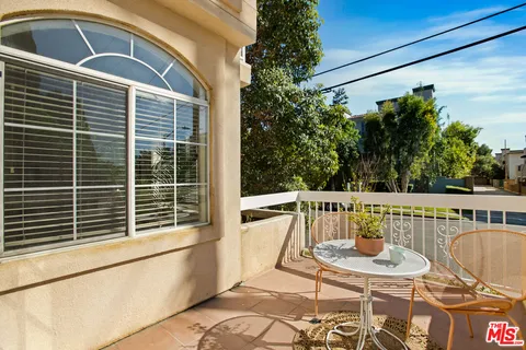 $839,000 | 1201 Viola Avenue, Unit 113, Glendale, CA 91202