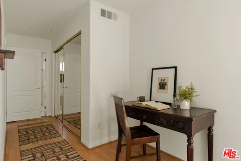 $839,000 | 1201 Viola Avenue, Unit 113, Glendale, CA 91202