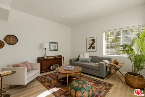 $839,000 | 1201 Viola Avenue, Unit 113, Glendale, CA 91202