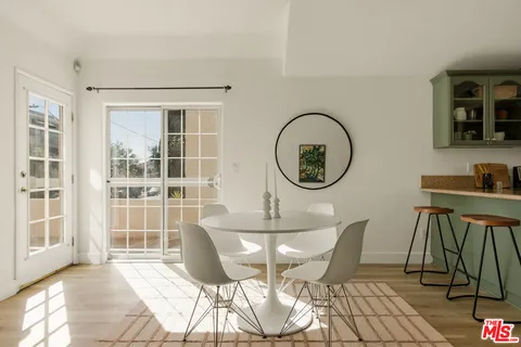 $839,000 | 1201 Viola Avenue, Unit 113, Glendale, CA 91202