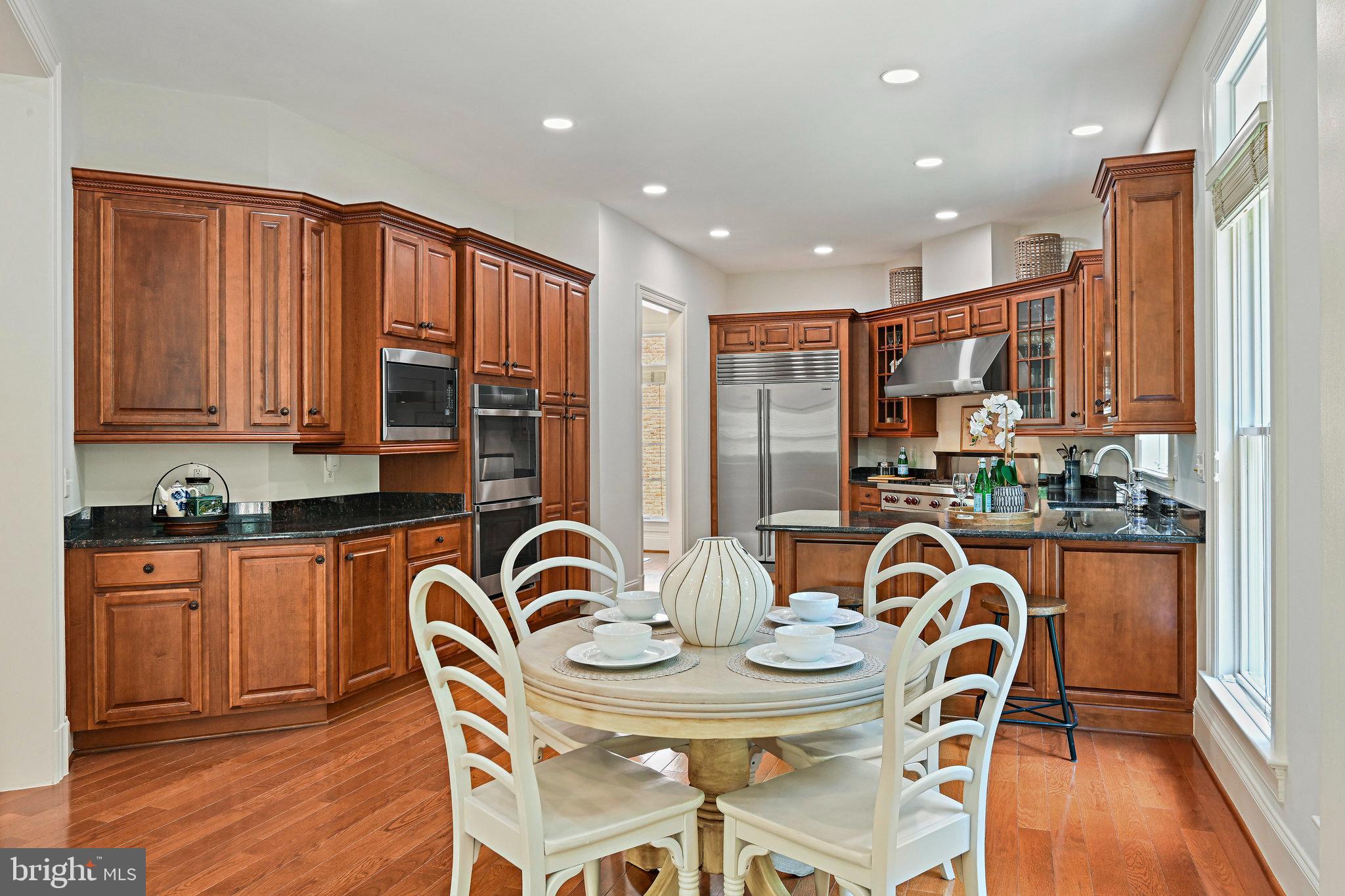 8424 Falcone Pointe Way Vienna, VA 22182 - Photo 18 of 71