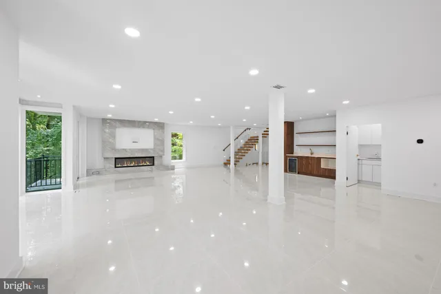 $3,395,000 | 2321 North Richmond Street, Arlington, VA 22207