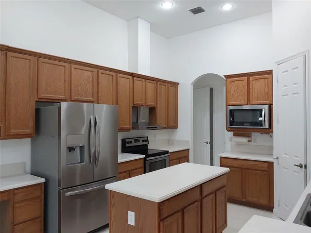 $715,000 | 7042 Southeast Bay Hill Drive, Stuart, FL 34997