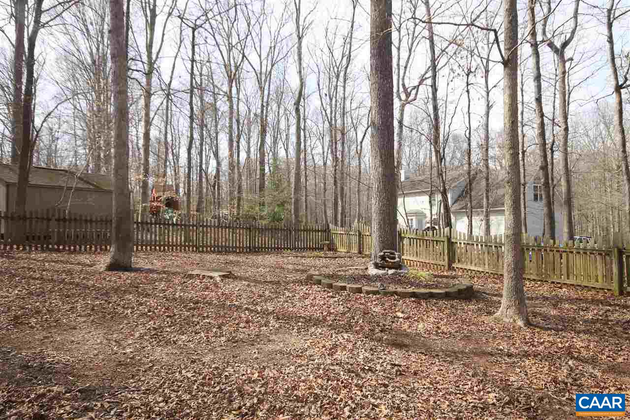 20 Hardwood Road Palmyra, VA 22963 - Photo 23 of 23 Two separate fenced areas. Garden area/ play area/ or separate fenced area for animals.