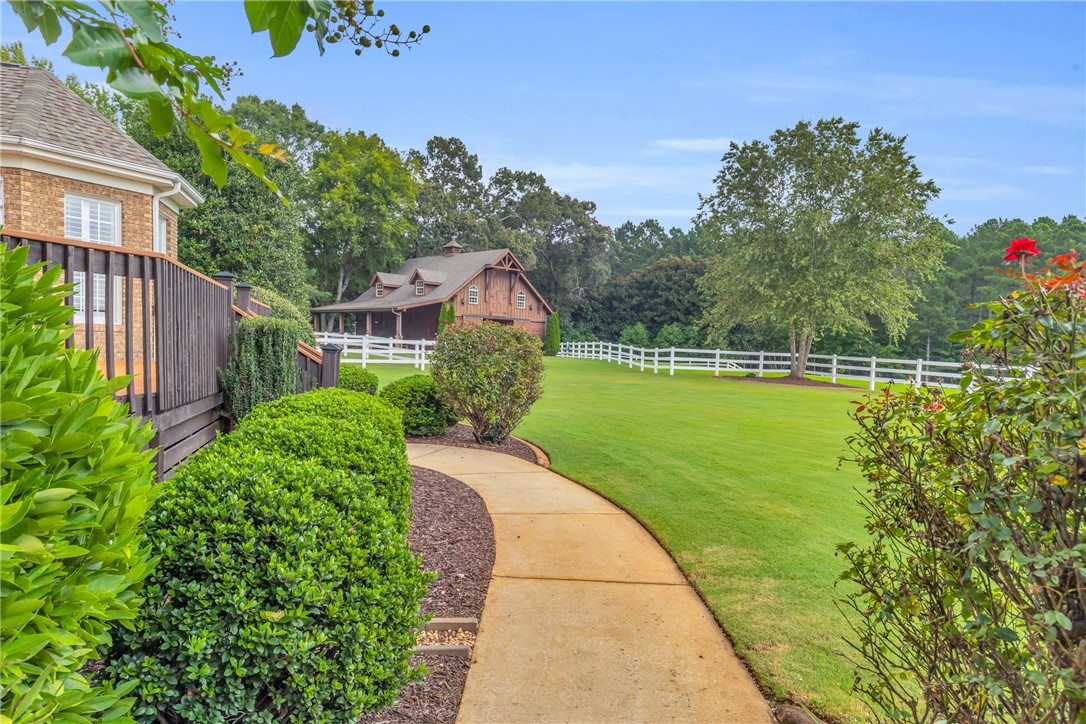 103 Ivy Trail Williamston, SC 29697 - Photo 2 of 50