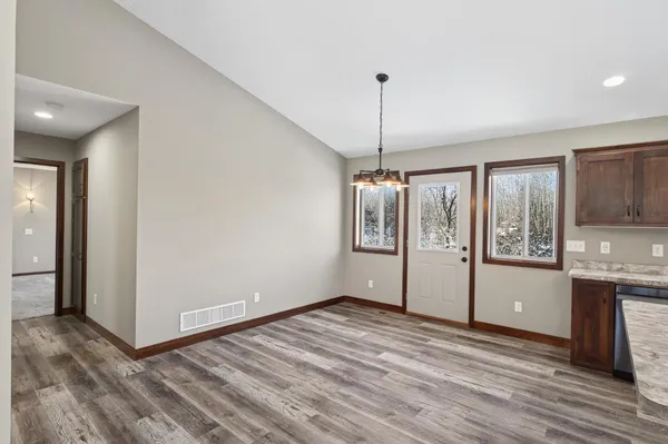 $460,000 | 2588 101st Street Northwest, Zimmerman, MN 55398