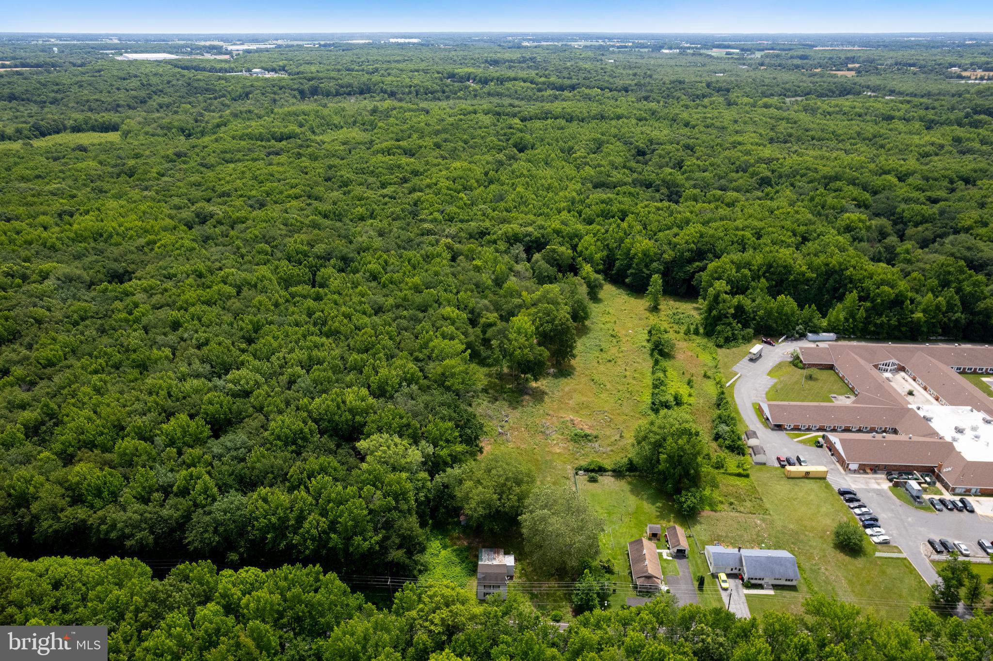 441 South Pennsville Auburn Road Carneys Point, NJ 08069 - Photo 8 of 25