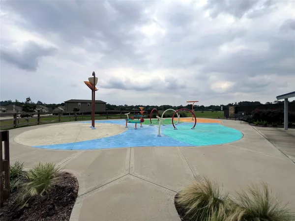 $285,000 | 4067 Colony River, Pinehurst, TX 77362