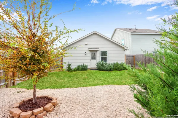 $1,400 | 13831 Goat Cove, San Antonio, TX 78252