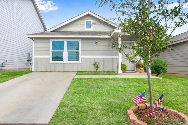 $1,400 | 13831 Goat Cove, San Antonio, TX 78252