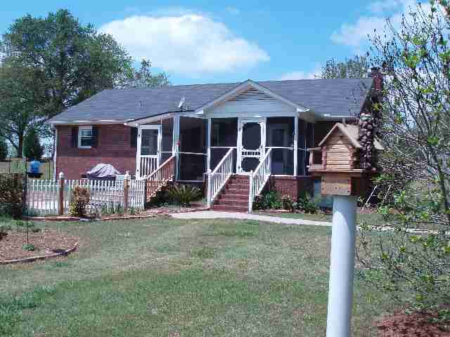 143 Tall Pines Road Fountain Inn, SC 29644 - Photo 7 of 9