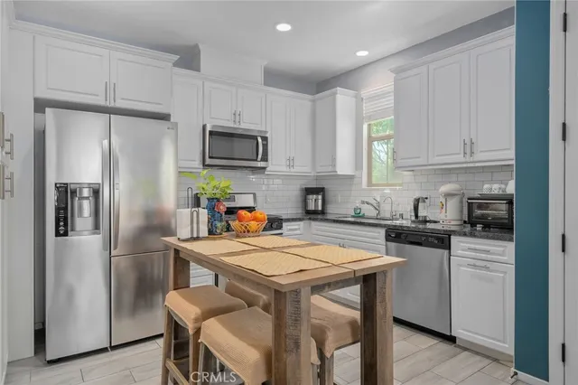 $525,000 | 4171 South Cardinale Privado, Unit 2, Ontario, CA 91761