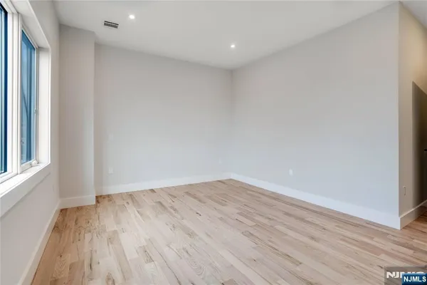 $6,700 | 128 East Edsall Boulevard, Unit A, Palisades Park, NJ 07650