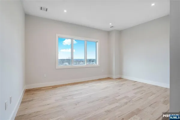 $6,700 | 128 East Edsall Boulevard, Unit A, Palisades Park, NJ 07650