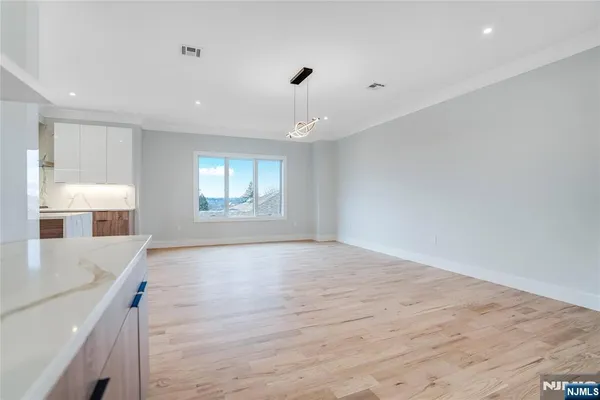 $6,700 | 128 East Edsall Boulevard, Unit A, Palisades Park, NJ 07650