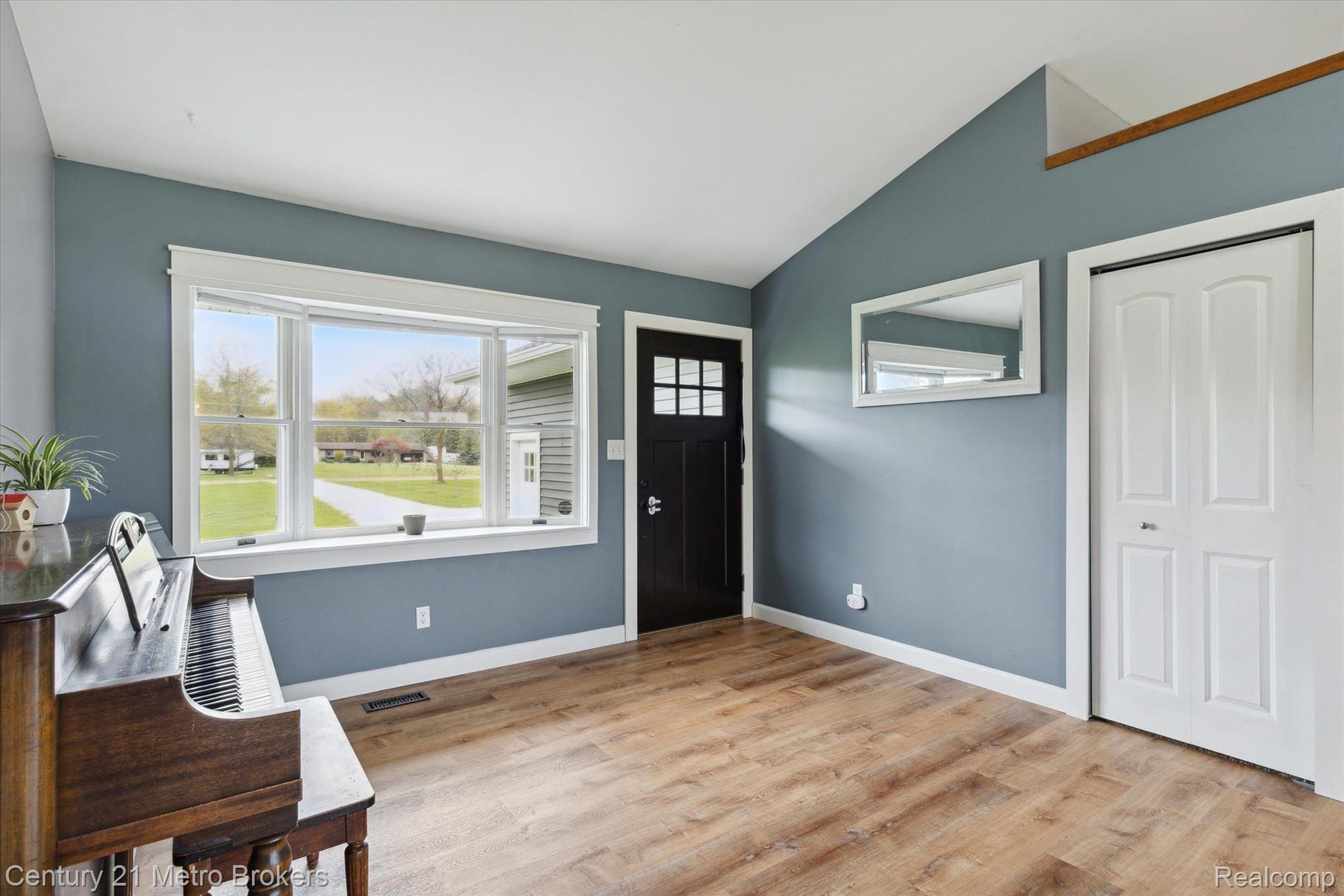 5256 North Gale Road Davison, MI 48423 - Photo 20 of 42 Gallery Image 20
