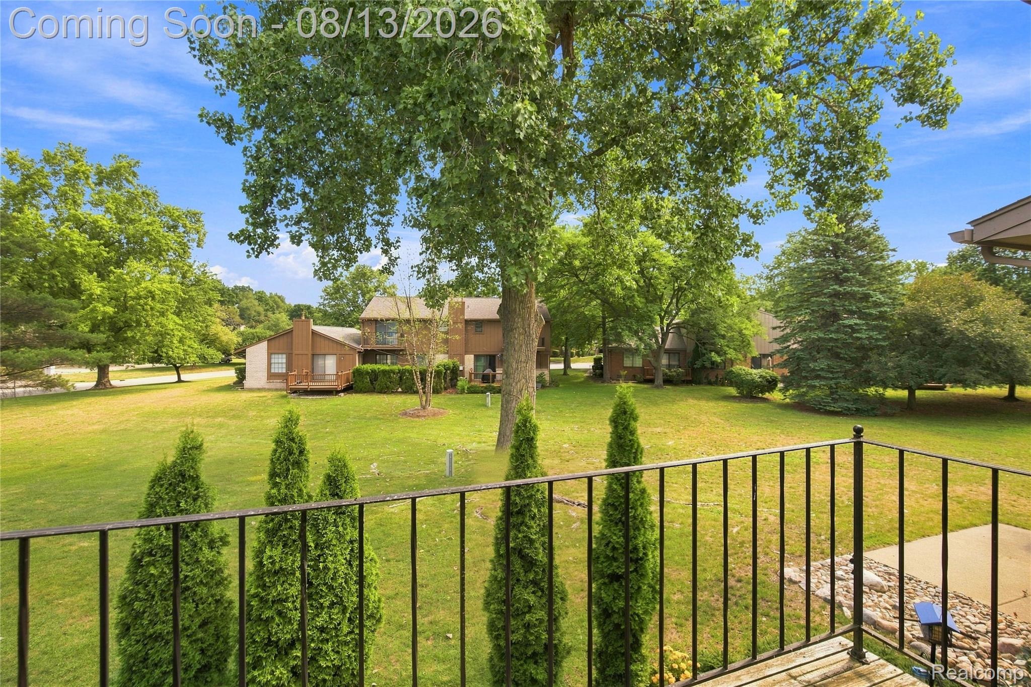 1855 Meadow Dale Court, Unit 18 Rochester, MI 48309 - Photo 29 of 37 21.jpg