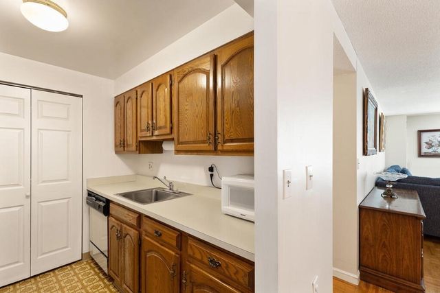 $760,000 | 357 Commercial Street, Unit 216, Boston, MA 02109