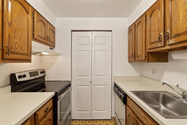 $760,000 | 357 Commercial Street, Unit 216, Boston, MA 02109