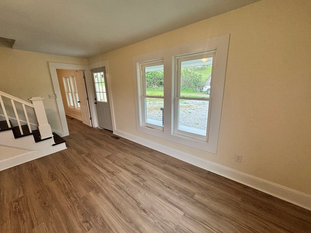 520 Rim Rock Lane Independence, VA 24348 - Photo 3 of 22 Gallery Image 3