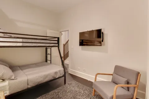 $1,774,500 | 1856 West Huron Street, Chicago, IL 60622