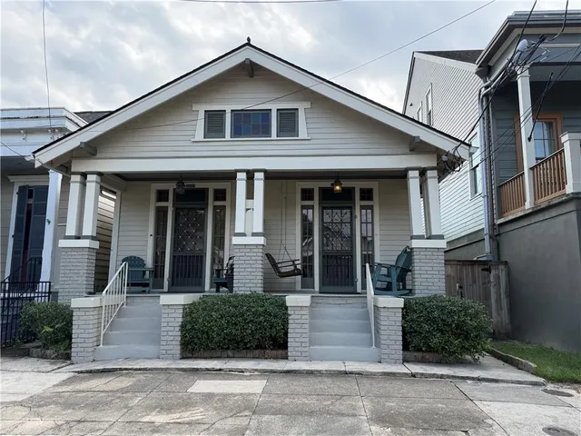 $2,400 | 2230 Constance Street, New Orleans, LA 70130