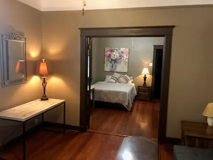 $2,400 | 2230 Constance Street, New Orleans, LA 70130