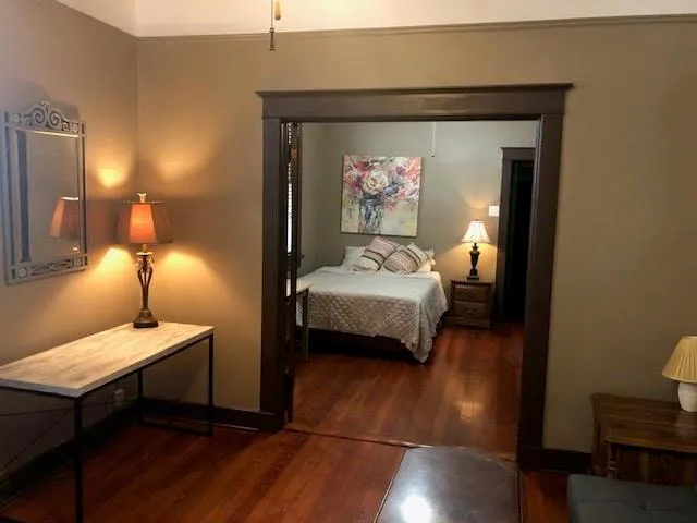 $2,400 | 2230 Constance Street, New Orleans, LA 70130