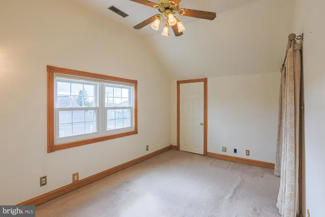 $340,000 | 109 North Stuart Street, Baltimore, MD 21221