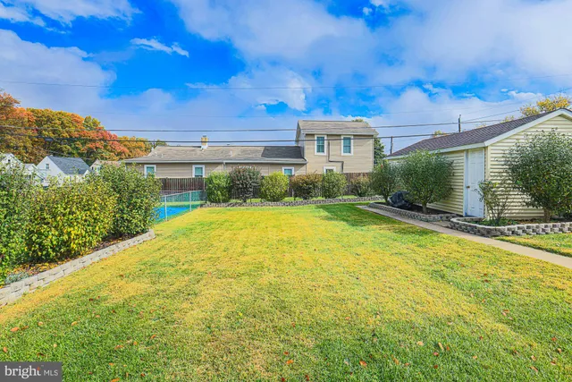 $340,000 | 109 North Stuart Street, Baltimore, MD 21221