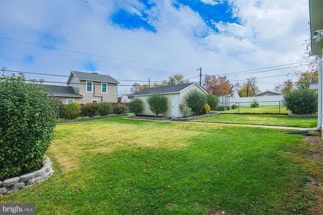 $340,000 | 109 North Stuart Street, Baltimore, MD 21221