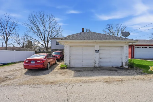 $275,000 | 618 East 12th Street, Lockport, IL 60441