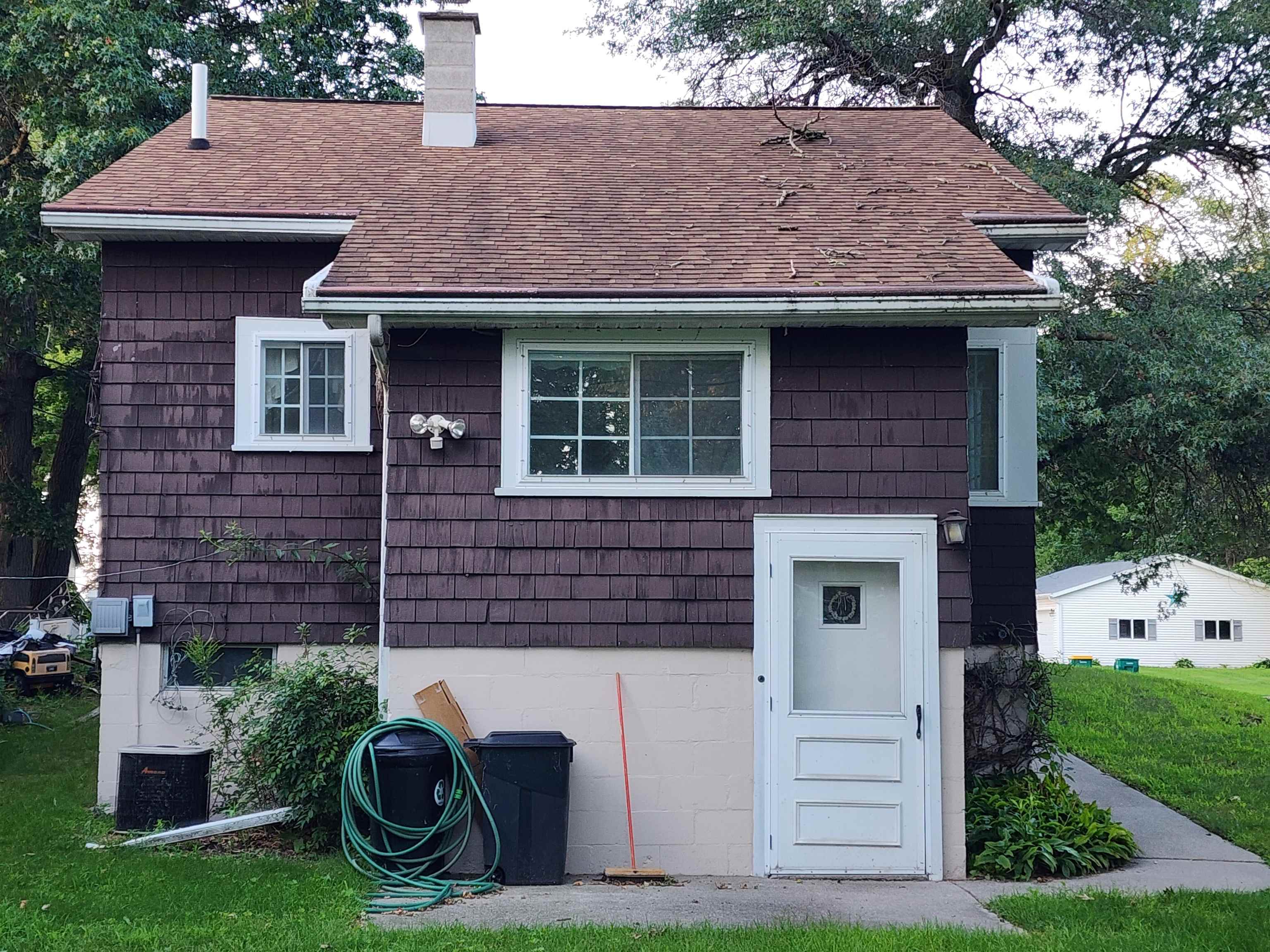 792 Bay Road Bay City, MI 48706 - Photo 5 of 24 Gallery Image 5