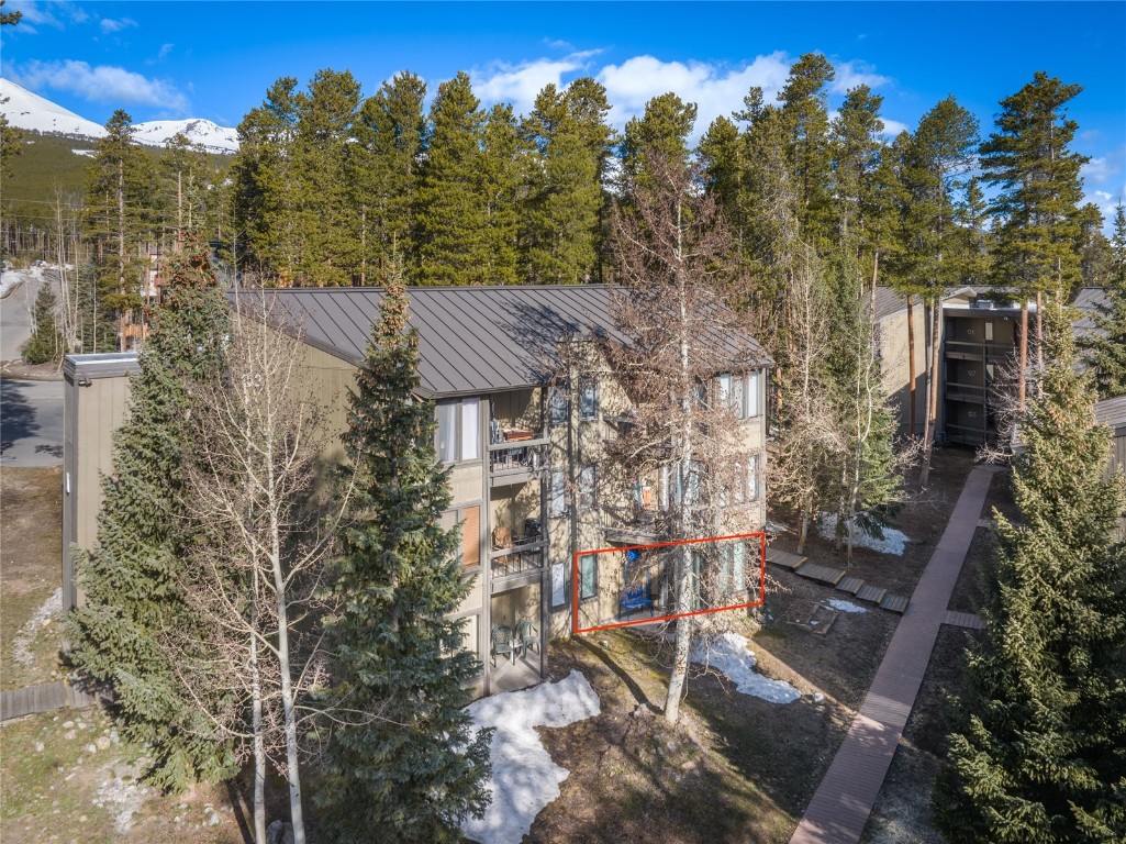 1179 Ski Hill Road, Unit 147 Breckenridge, CO 80424 - Photo 30 of 43 a view of a city with tall buildings