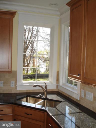 596 Old County Road Severna Park, MD 21146 - Photo 23 of 30 Unique #2