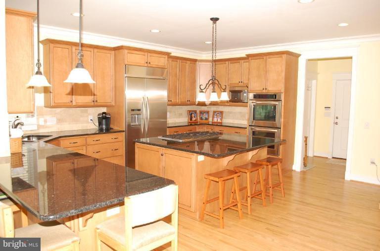 596 Old County Road Severna Park, MD 21146 - Photo 8 of 30 Kitchen #2