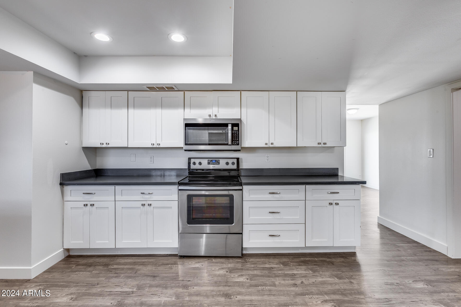 3442 West Redfield Road Phoenix, AZ 85053 - Photo 3 of 80 Gallery Image 3