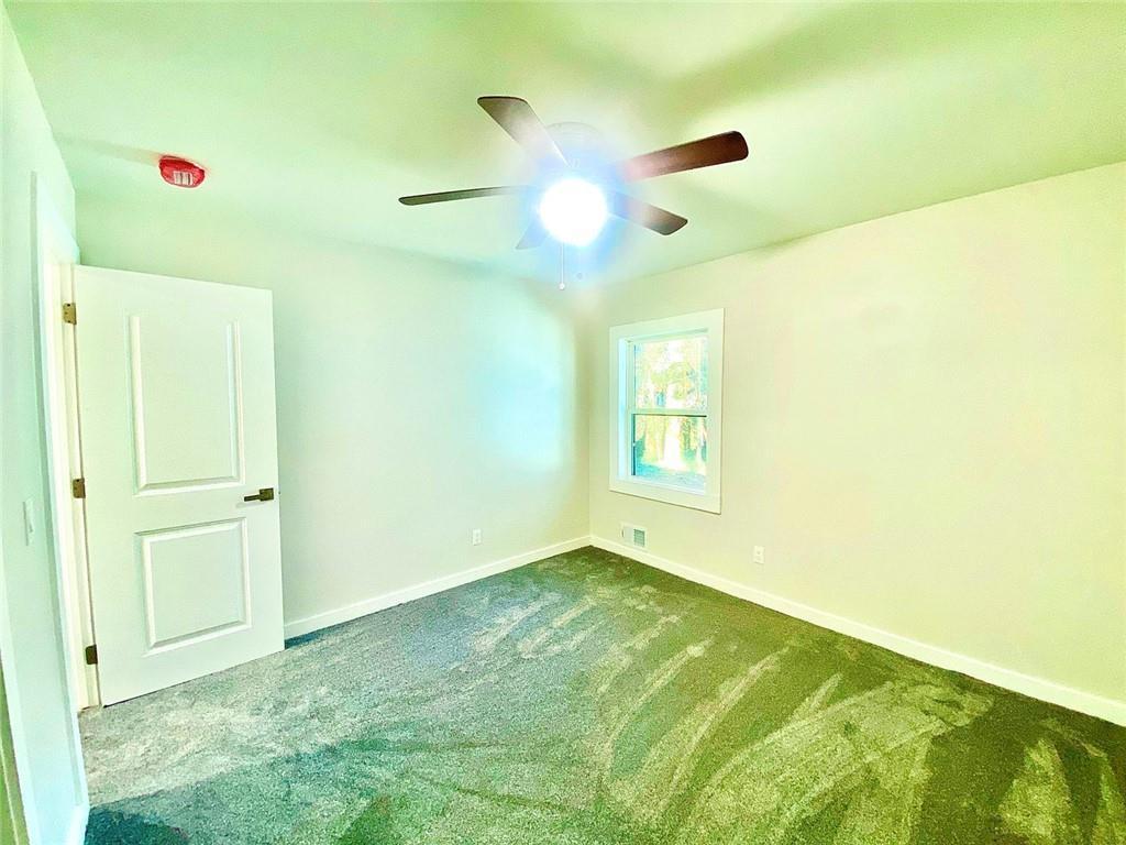 5390 Rockbridge Road Southwest Stone Mountain, GA 30088 - Photo 18 of 49