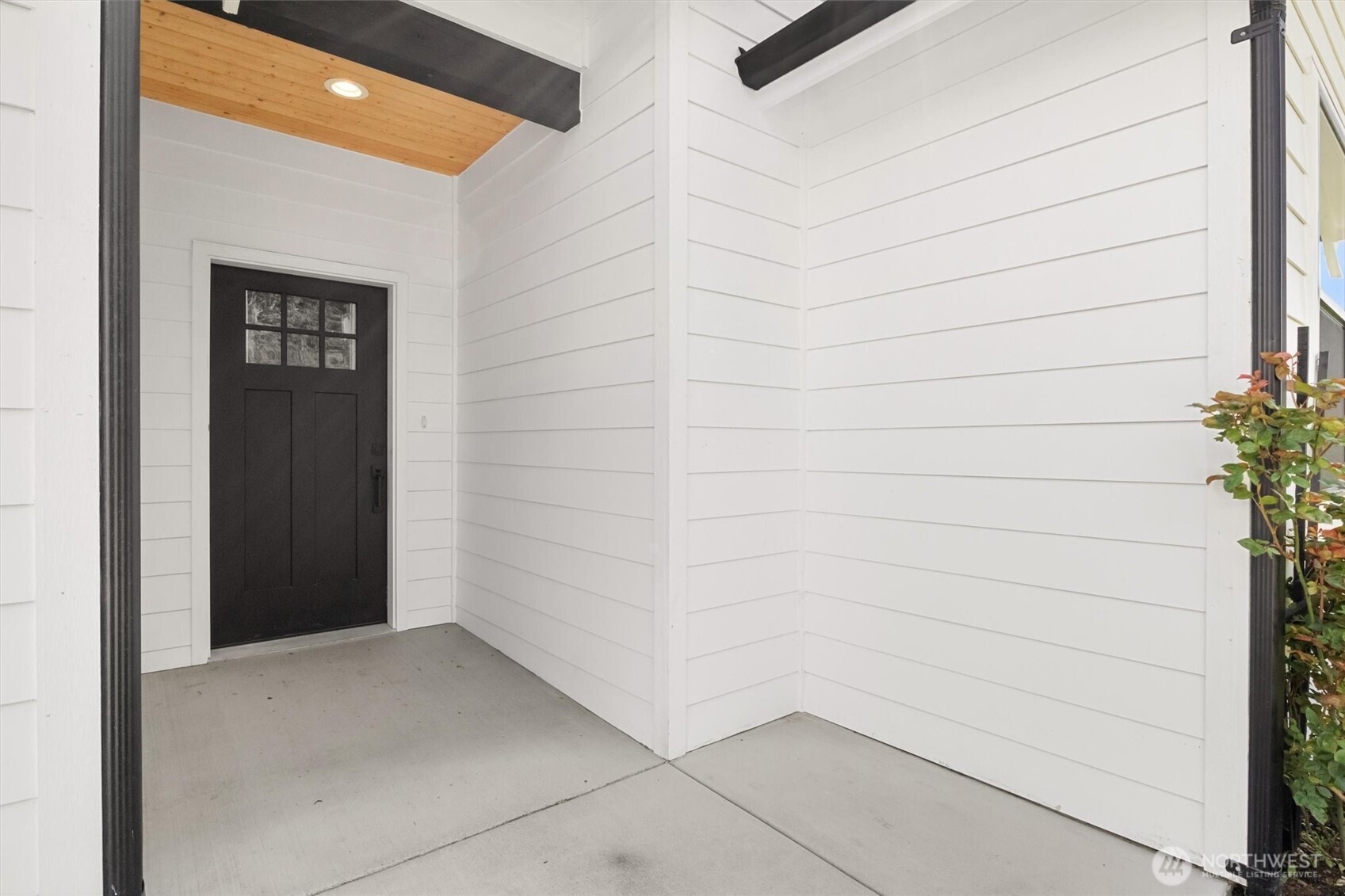 706 East 4th Street Nooksack, WA 98276 - Photo 2 of 20